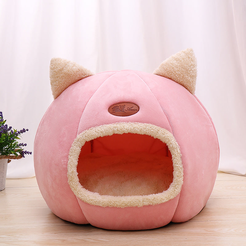 Uzavřený pelíšek ve tvaru dýně